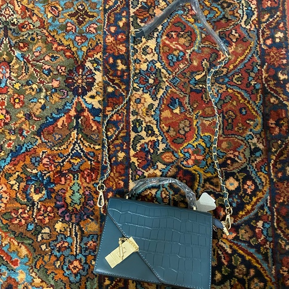 NWT Teal blue purse with gold hardware shoulder/crossbody strap-CityOne - Picture 8 of 16